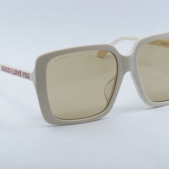 Brand New Gucci Ivory "Gucci I Love You" Sunglasses NWT and Case - Picture 10 of 10
